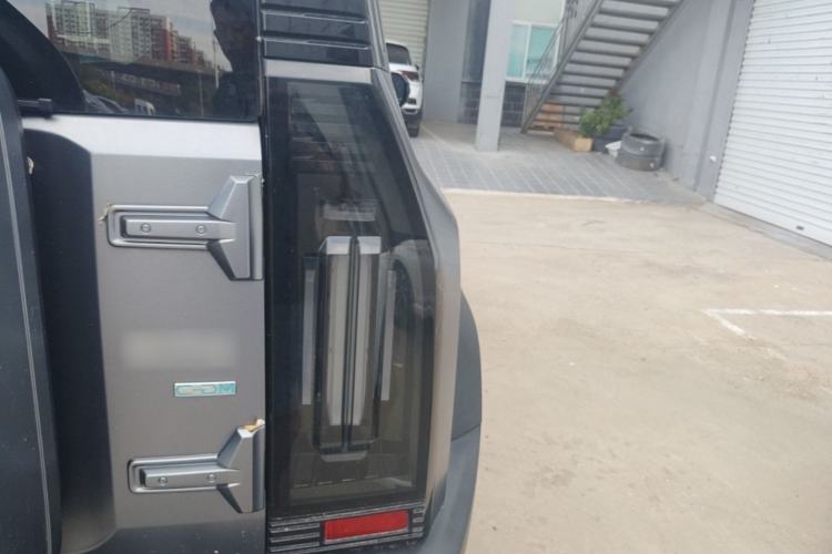 Used JETOUR Shanhai Traveler C-DM 2024 C-DM 208KM Mountain & Wilderness Edition Right Rear Taillight