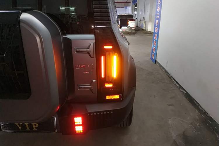 Used JETOUR Shanhai Traveler C-DM 2024 C-DM 208KM Mountain & Wilderness Edition Right Rear Taillight