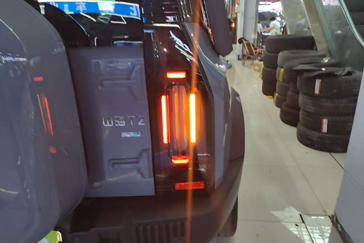 Used JETOUR Shanhai Traveler C-DM 2024 C-DM 129KM Linye Edition Right Rear Taillight