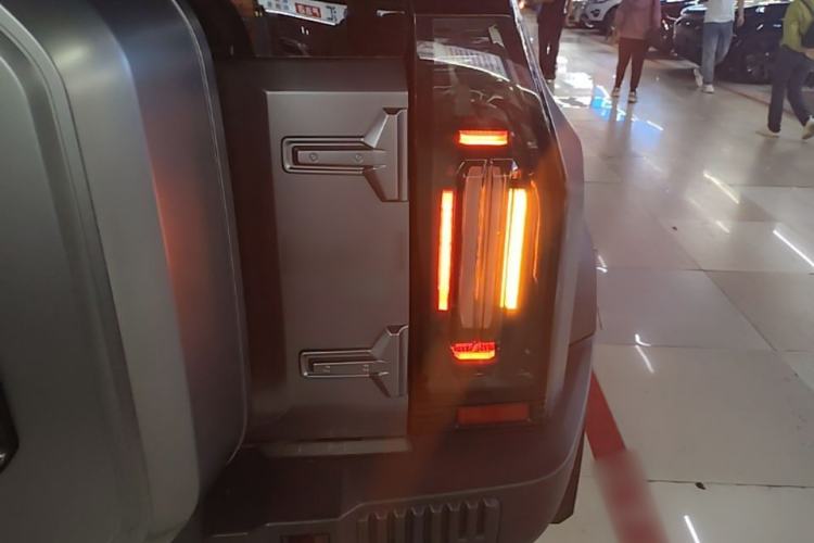 Used JETOUR Shanhai Traveler C-DM 2024 C-DM 129KM Linye Edition Right Rear Taillight