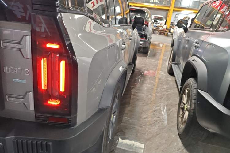 Used JETOUR Shanhai Traveler C-DM 2024 C-DM 129KM Linye Edition Right Rear Taillight