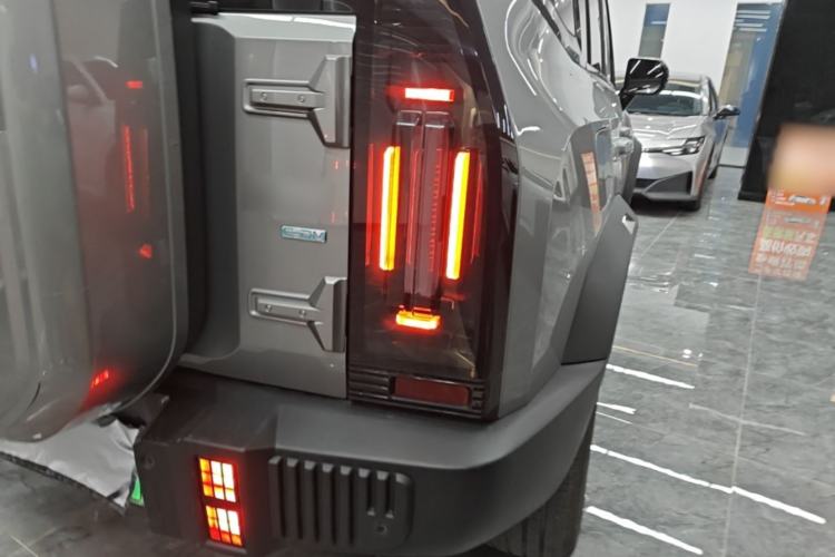 Used JETOUR Shanhai Traveler C-DM 2024 C-DM 129KM Linye Edition Right Rear Taillight