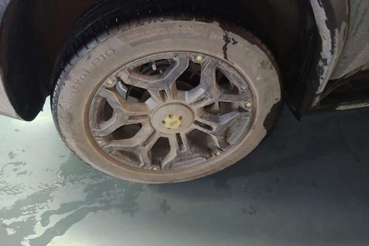 Used JETOUR Shanhai Traveler C-DM 2024 C-DM 208KM Mountain & Wilderness Edition Right Rear Wheel Hub