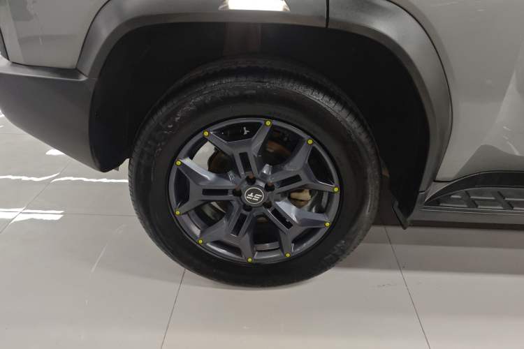 Used JETOUR Shanhai Traveler C-DM 2024 C-DM 129KM Linye Edition Right Rear Wheel Hub