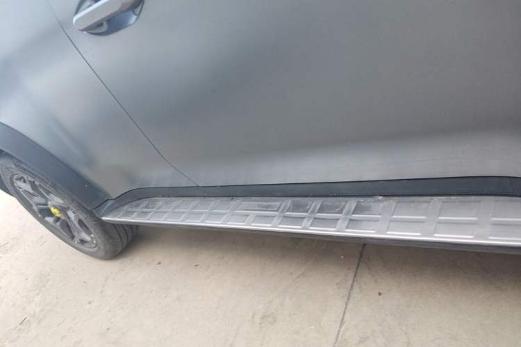 Used JETOUR Shanhai Traveler C-DM 2024 C-DM 208KM Mountain & Wilderness Edition Right Side Sill