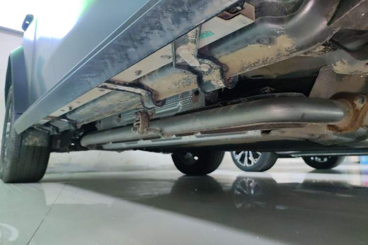 Used JETOUR Shanhai Traveler C-DM 2024 C-DM 129KM Wilderness Edition Right Side Sill