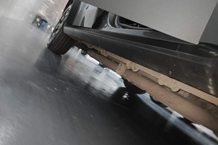 Used JETOUR Shanhai Traveler C-DM 2024 C-DM 208KM Mountain & Wilderness Edition Right Side Sill
