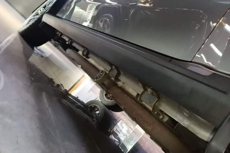 Used JETOUR Shanhai Traveler C-DM 2024 C-DM 208KM Mountain & Wilderness Edition Right Side Sill