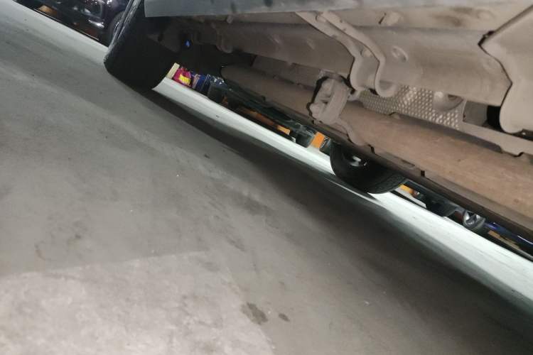 Used JETOUR Shanhai Traveler C-DM 2024 C-DM 206KM Four-Wheel Drive Wilderness Edition Right Side Sill