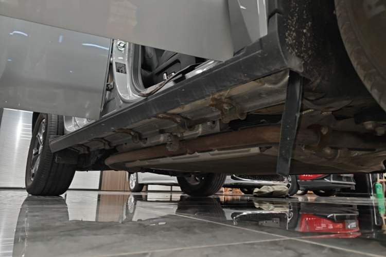 Used JETOUR Shanhai Traveler C-DM 2024 C-DM 129KM Linye Edition Right Side Sill