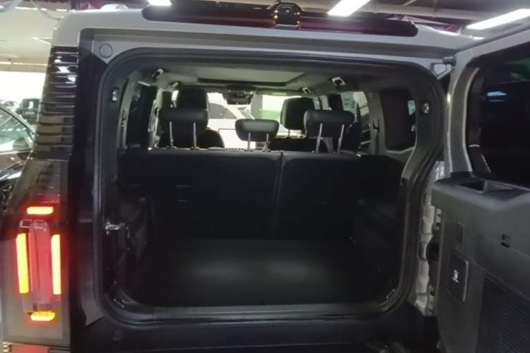 Used JETOUR Shanhai Traveler C-DM 2024 C-DM 208KM Mountain & Wilderness Edition Trunk