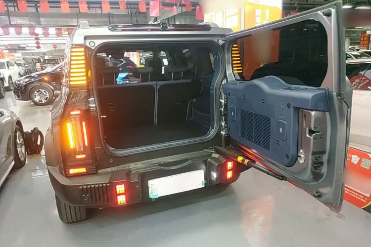 Used JETOUR Shanhai Traveler C-DM 2024 C-DM 208KM Mountain & Wilderness Edition Trunk