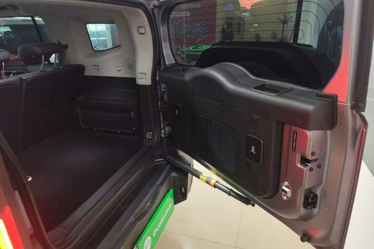 Used JETOUR Shanhai Traveler C-DM 2024 C-DM 129KM Linye Edition Trunk