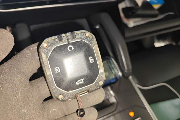 Used JETOUR Shanhai Traveler C-DM 2024 C-DM 208KM Mountain & Wilderness Edition Vehicle Key