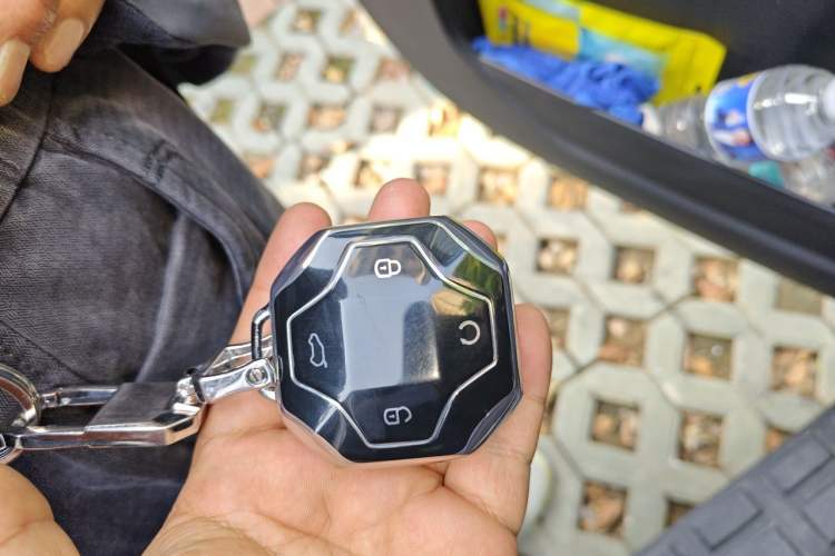Used JETOUR Shanhai Traveler C-DM 2024 C-DM 208KM Mountain & Wilderness Edition Vehicle Key