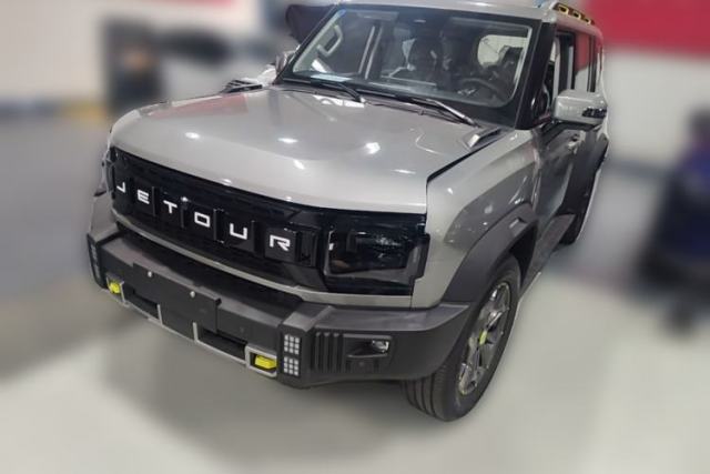 Używany JETOUR Shanhai Traveler C-DM 2024 C-DM 129KM Linye Edition
