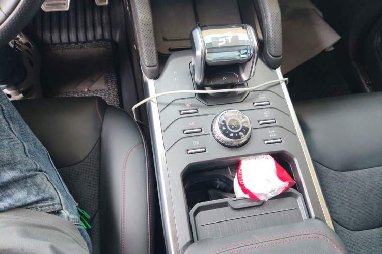Used JETOUR Shanhai Traveler C-DM 2024 C-DM 206KM Four-Wheel Drive Wilderness Edition Gear Lever