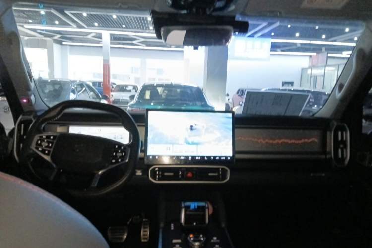 Used JETOUR Shanhai Traveler C-DM 2024 C-DM 129KM Linye Edition Center Console