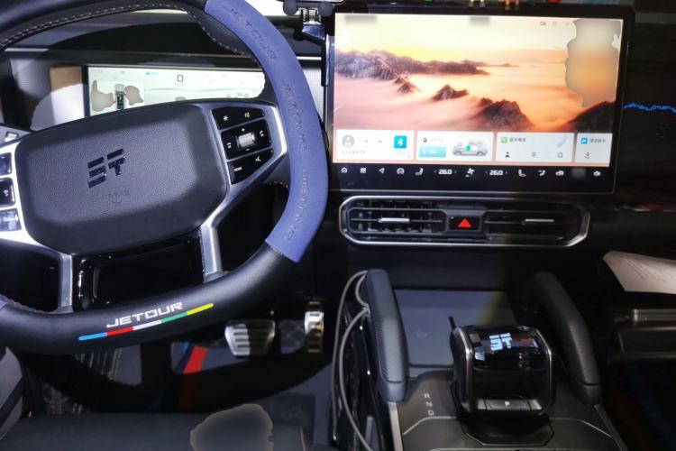 Used JETOUR Shanhai Traveler C-DM 2024 C-DM 208KM Mountain & Wilderness Edition Center Console