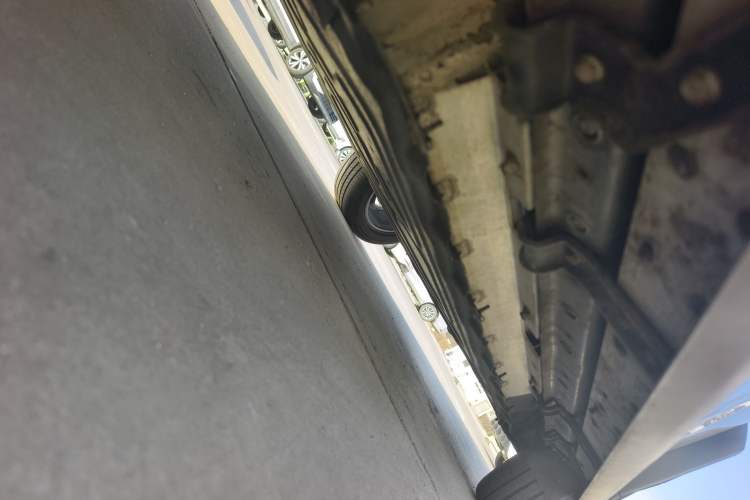 Used JETOUR Shanhai Traveler C-DM 2024 C-DM 208KM Mountain & Wilderness Edition Chassis Front Left