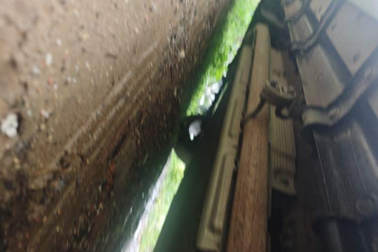 Used JETOUR Shanhai Traveler C-DM 2024 C-DM 208KM Mountain & Wilderness Edition Chassis Front Right