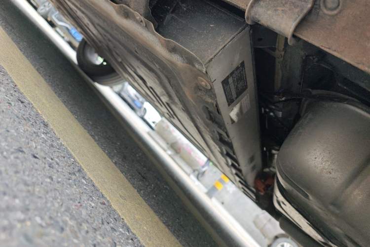 Used JETOUR Shanhai Traveler C-DM 2024 C-DM 208KM Mountain & Wilderness Edition Chassis Rear Left