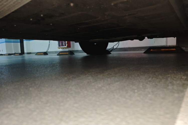 Used JETOUR Shanhai Traveler C-DM 2024 C-DM 208KM Mountain & Wilderness Edition Chassis Rear Left
