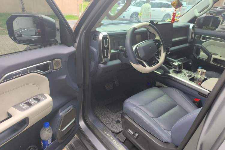 Used JETOUR Shanhai Traveler C-DM 2024 C-DM 206KM Four-Wheel Drive Wilderness Edition Driver Seat