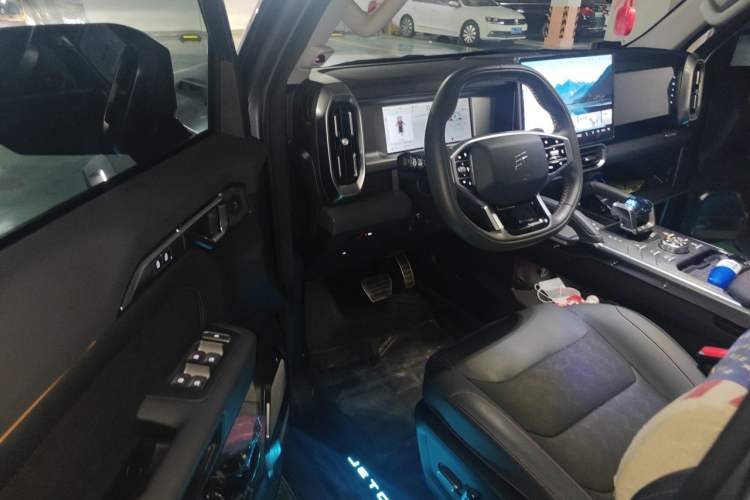 Used JETOUR Shanhai Traveler C-DM 2024 C-DM 206KM Four-Wheel Drive Wilderness Edition Driver Seat