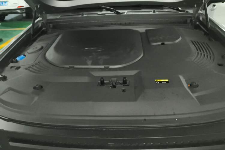Used JETOUR Shanhai Traveler C-DM 2024 C-DM 129KM Linye Edition Engine Bay