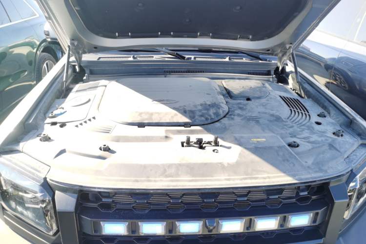 Used JETOUR Shanhai Traveler C-DM 2024 C-DM 208KM Mountain & Wilderness Edition Engine Bay
