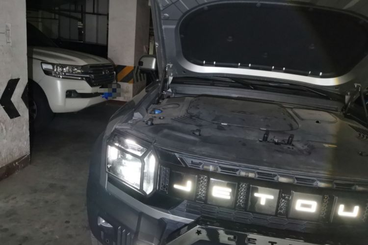 Used JETOUR Shanhai Traveler C-DM 2024 C-DM 208KM Mountain & Wilderness Edition Engine Bay Right
