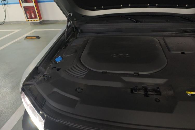 Used JETOUR Shanhai Traveler C-DM 2024 C-DM 208KM Mountain & Wilderness Edition Engine Bay Right