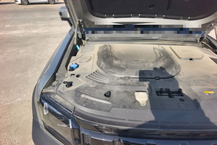 Used JETOUR Shanhai Traveler C-DM 2024 C-DM 208KM Mountain & Wilderness Edition Engine Bay Right