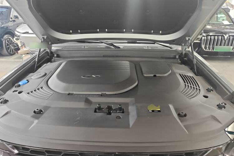 Used JETOUR Shanhai Traveler C-DM 2024 C-DM 129KM Linye Edition Engine Bay