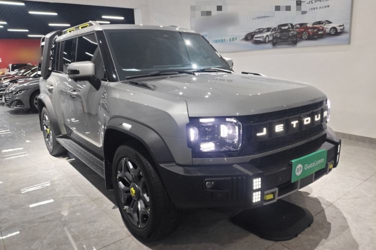 Used JETOUR Shanhai Traveler C-DM 2024 C-DM 208KM Mountain & Wilderness Edition Front Right 45 Deg