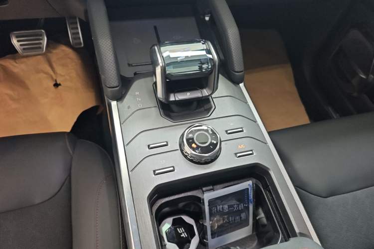Used JETOUR Shanhai Traveler C-DM 2024 C-DM 129KM Linye Edition Gear Lever