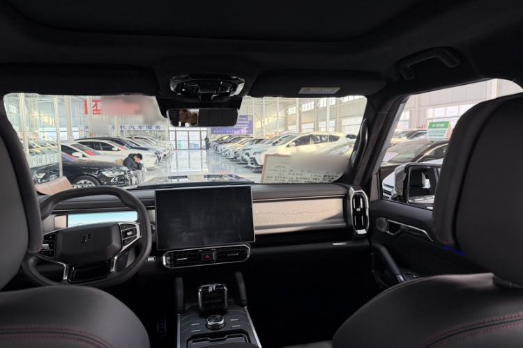 Used JETOUR Shanhai Traveler C-DM 2024 C-DM 208KM Mountain & Wilderness Edition Interior 1