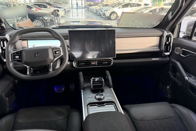 Used JETOUR Shanhai Traveler C-DM 2024 C-DM 208KM Mountain & Wilderness Edition Interior 2