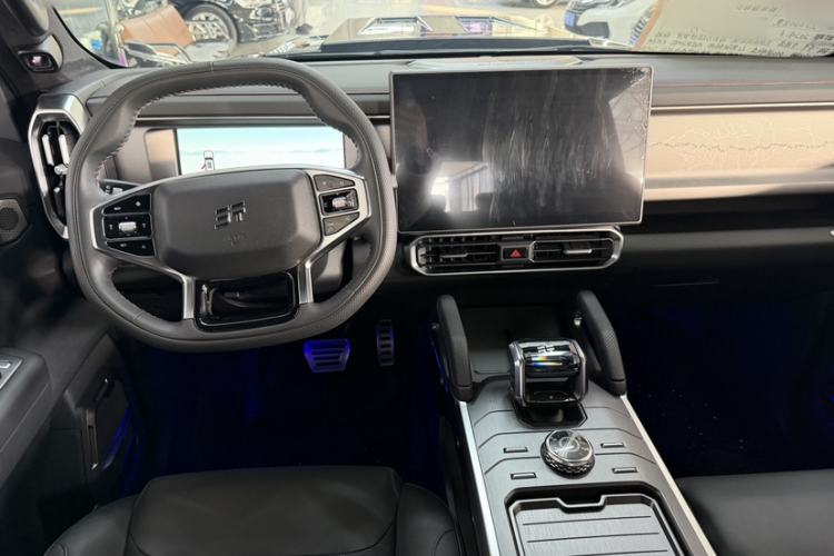 Used JETOUR Shanhai Traveler C-DM 2024 C-DM 208KM Mountain & Wilderness Edition Interior 4