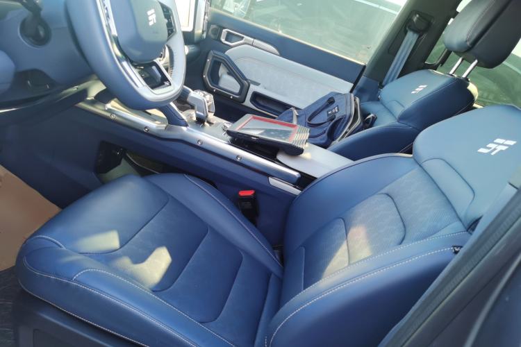 Used JETOUR Shanhai Traveler C-DM 2024 C-DM 208KM Mountain & Wilderness Edition Left Front Seat