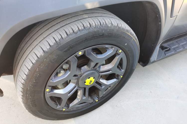 Used JETOUR Shanhai Traveler C-DM 2024 C-DM 208KM Mountain & Wilderness Edition Left Front Wheel Hub