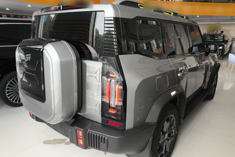 Used JETOUR Shanhai Traveler C-DM 2024 C-DM 129KM Linye Edition Rear Right 45 Deg