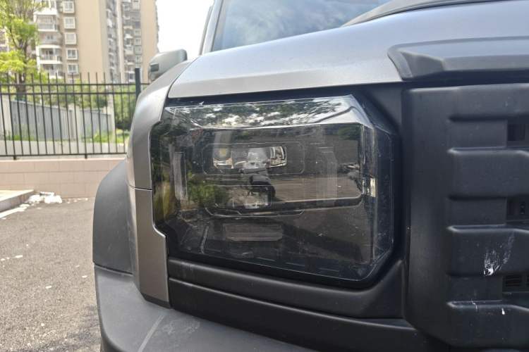 Used JETOUR Shanhai Traveler C-DM 2024 C-DM 208KM Mountain & Wilderness Edition Right Front Headlight