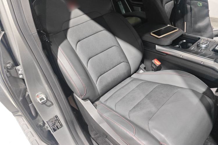 Used JETOUR Shanhai Traveler C-DM 2024 C-DM 208KM Mountain & Wilderness Edition Right Front Seat