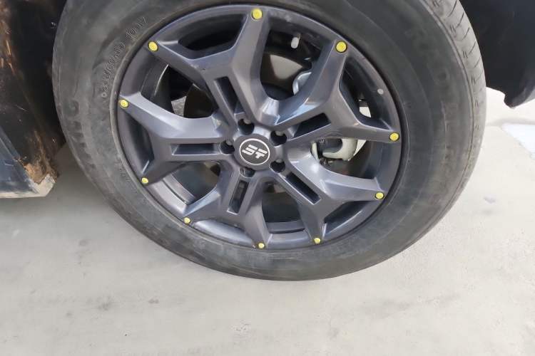 Used JETOUR Shanhai Traveler C-DM 2024 C-DM 129KM Linye Edition Right Front Wheel Hub