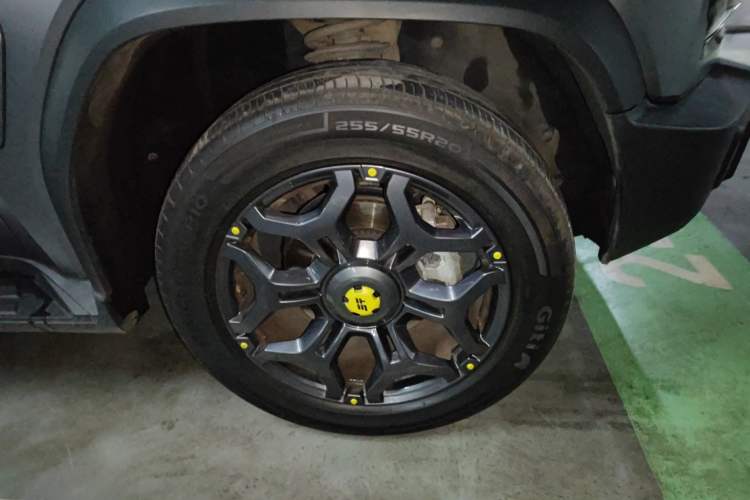 Used JETOUR Shanhai Traveler C-DM 2024 C-DM 208KM Mountain & Wilderness Edition Right Front Wheel Hub