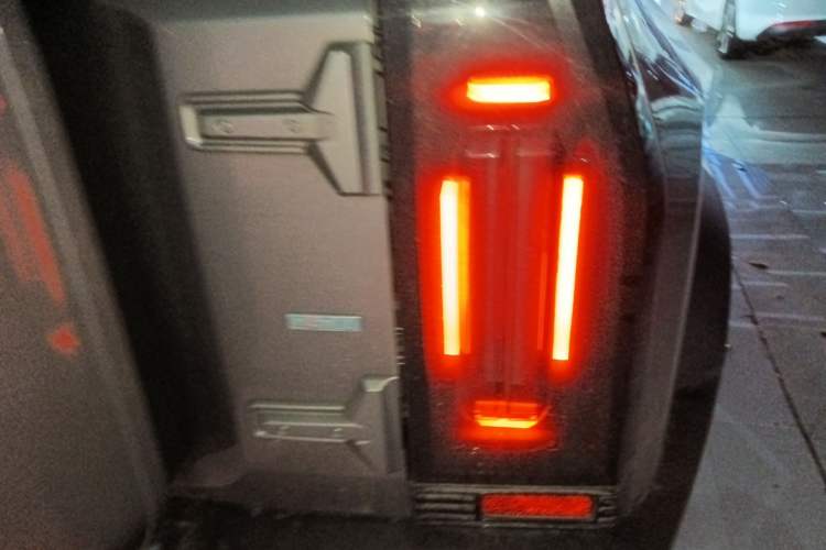Used JETOUR Shanhai Traveler C-DM 2024 C-DM 129KM Linye Edition Right Rear Taillight