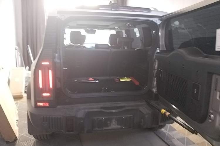 Used JETOUR Shanhai Traveler C-DM 2024 C-DM 208KM Mountain & Wilderness Edition Trunk