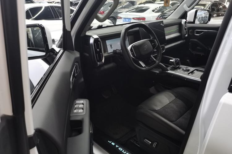 Used JETOUR Shanhai Traveler C-DM 2024 C-DM 206KM Four-Wheel Drive Wilderness Edition Driver Seat